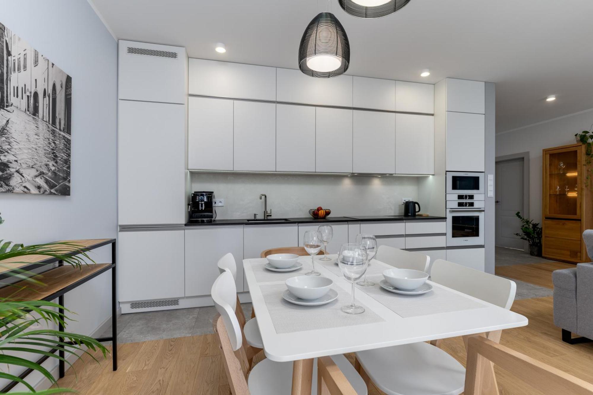 Br12 Premium Apartments , Garaz Bielsko-Biała Esterno foto